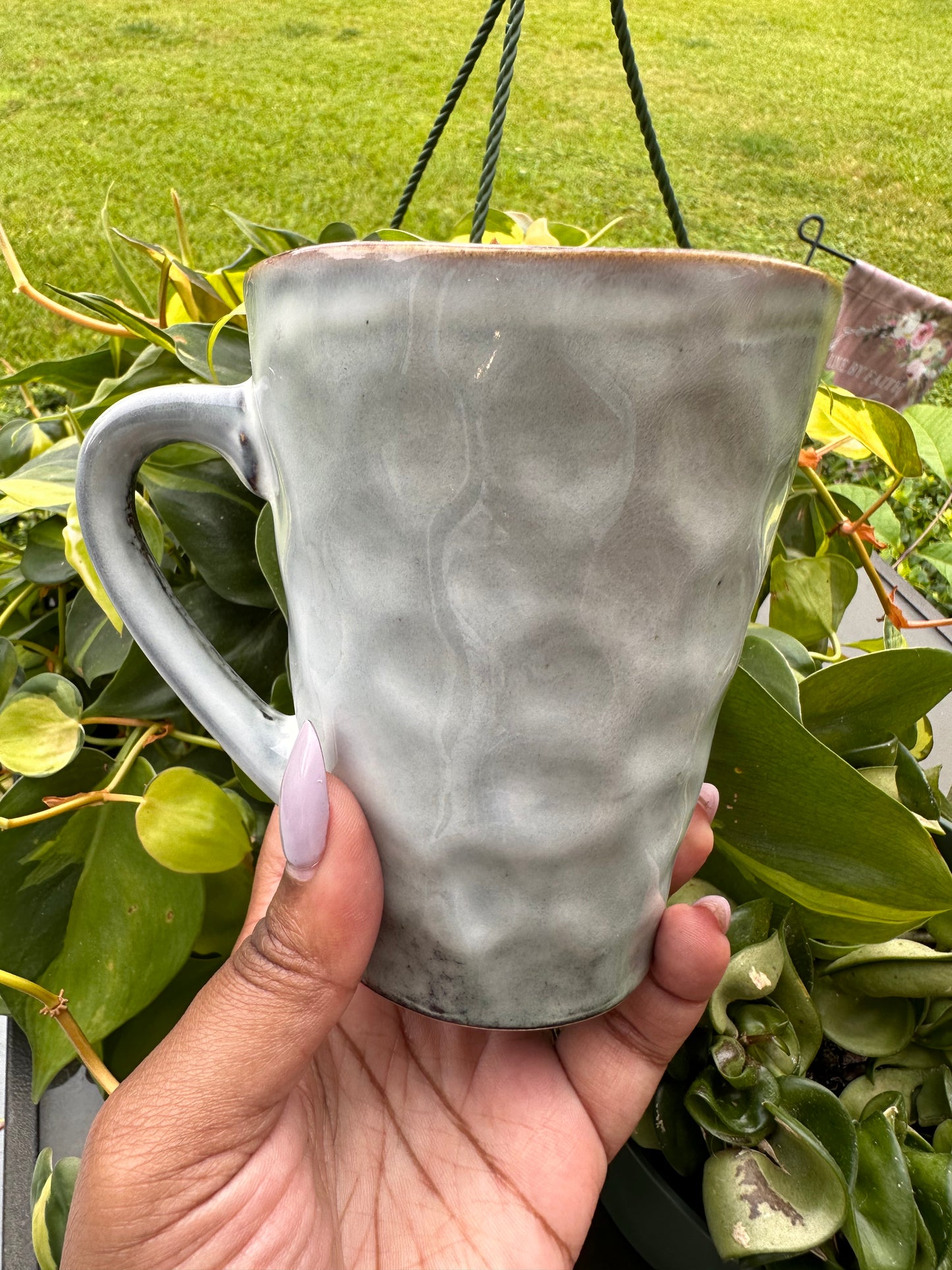Gray Ribbed Mug